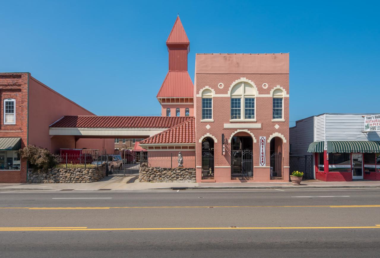 722 Tennessee Ave - Photo 1