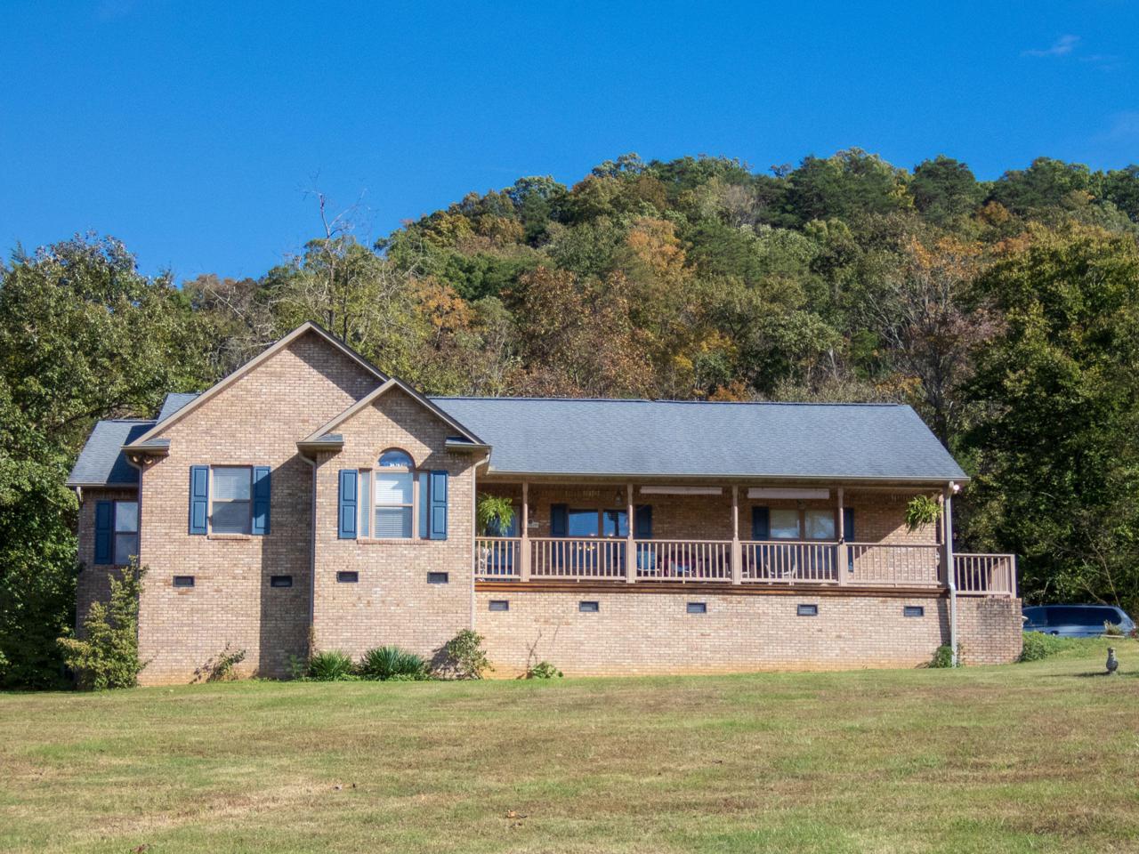 202 Raccoon Valley Drive - Photo 1