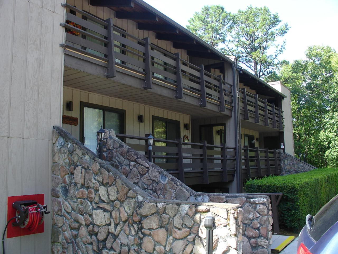 1081 Cove Rd - Photo 1