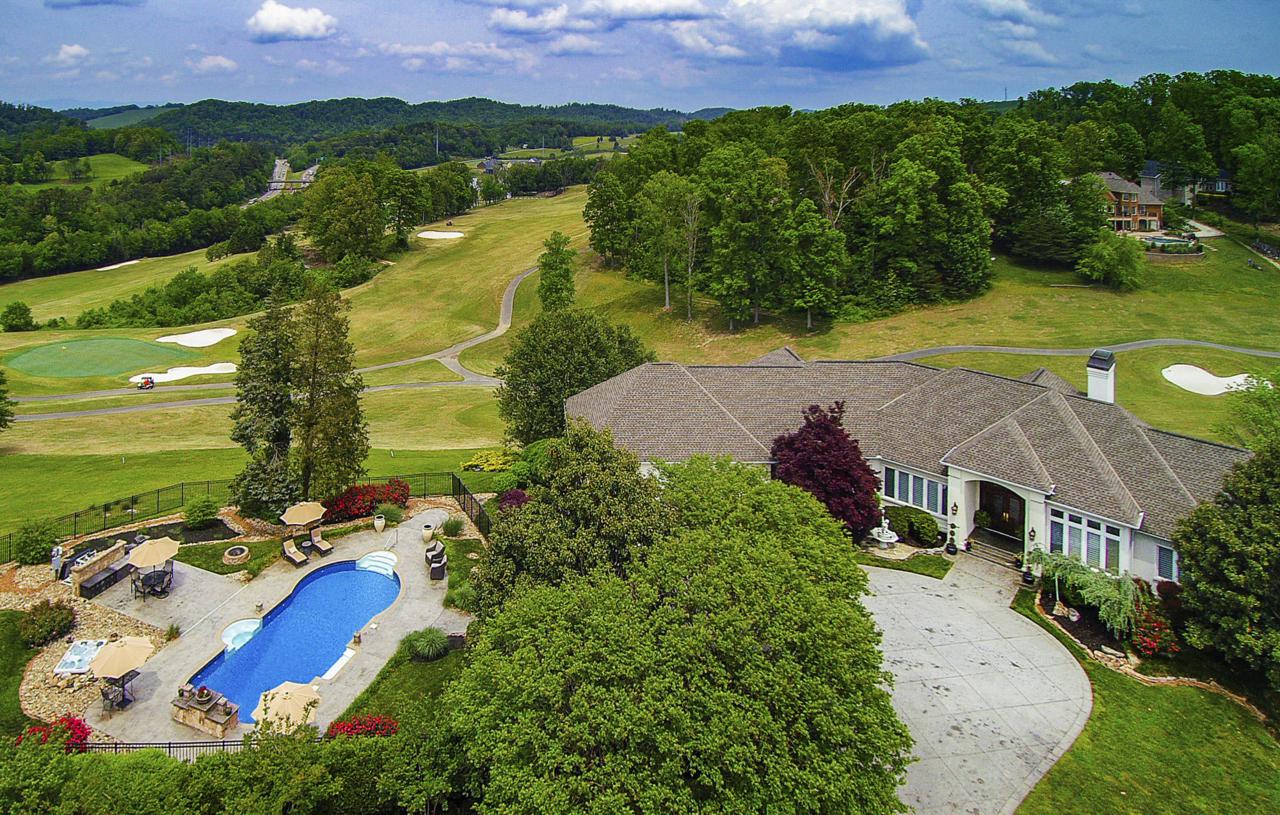 120 Barclay Court - Photo 1