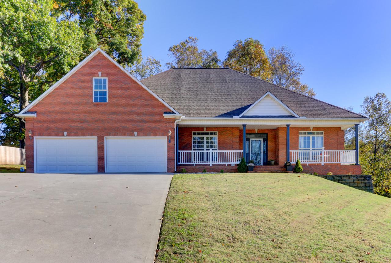 135 Apple Tree Drive - Photo 1