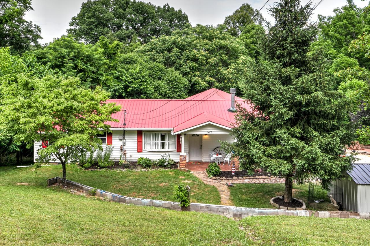 149 Lakeview Lane - Photo 1