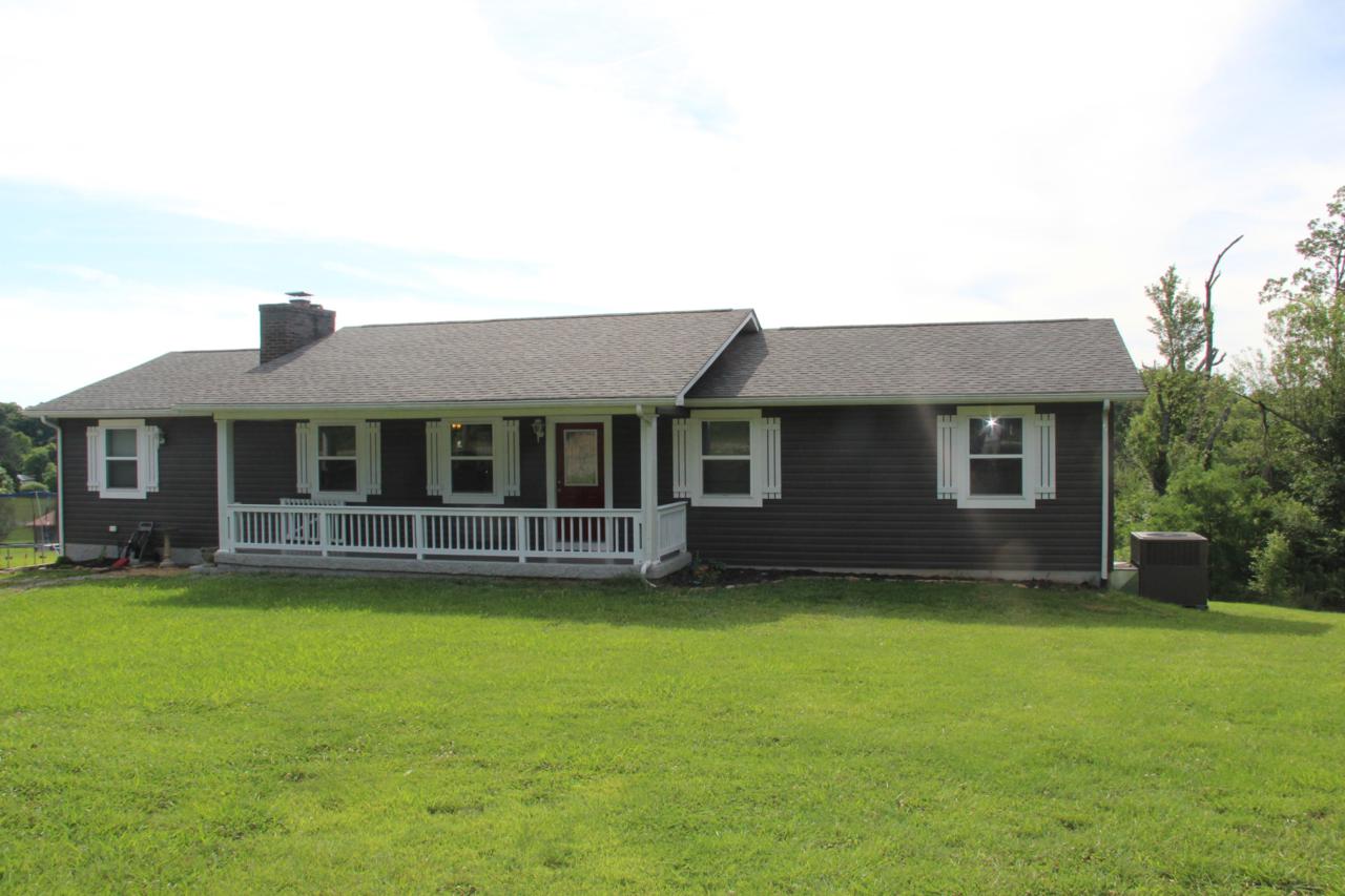 380 Turnpike Road - Photo 1