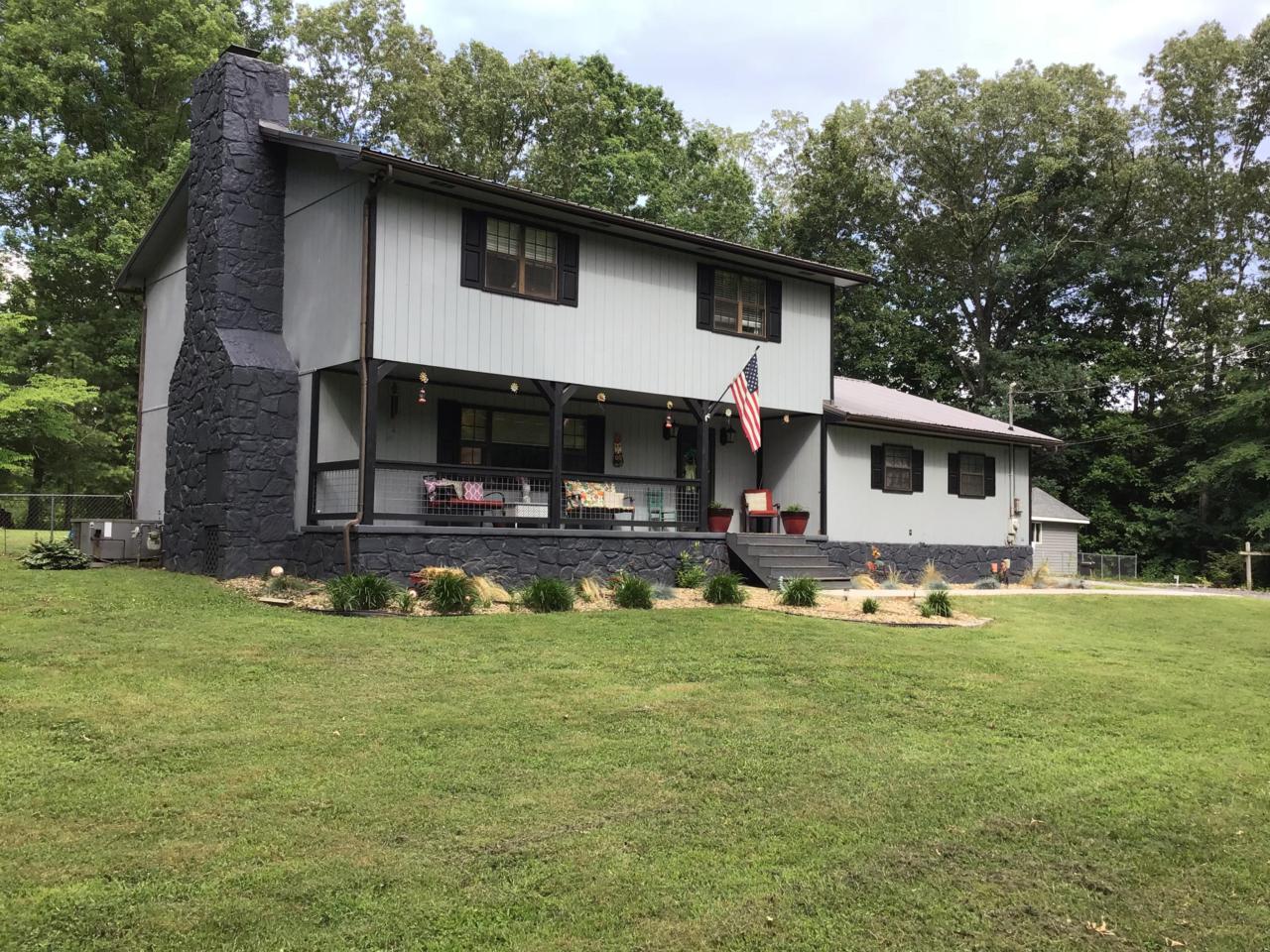 244 Stone St - Photo 1