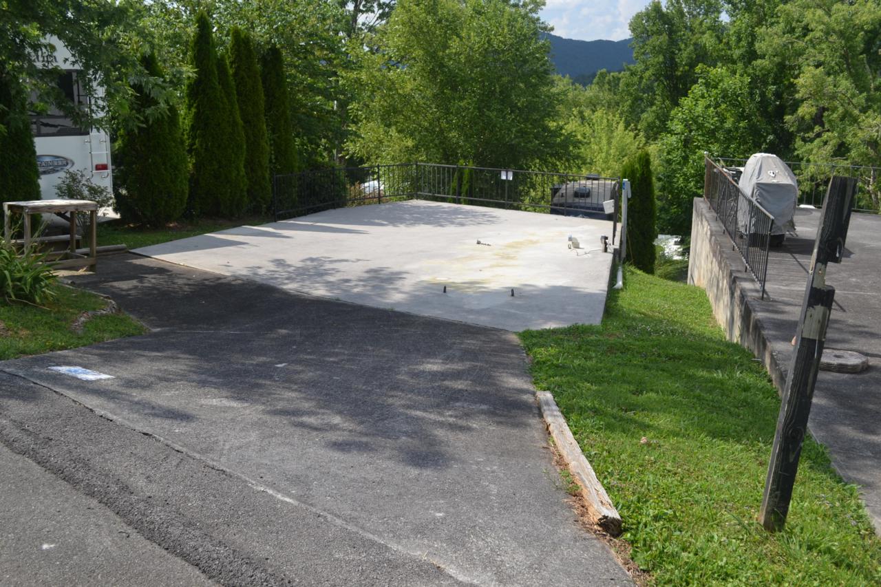 Highway 73 - Photo 1