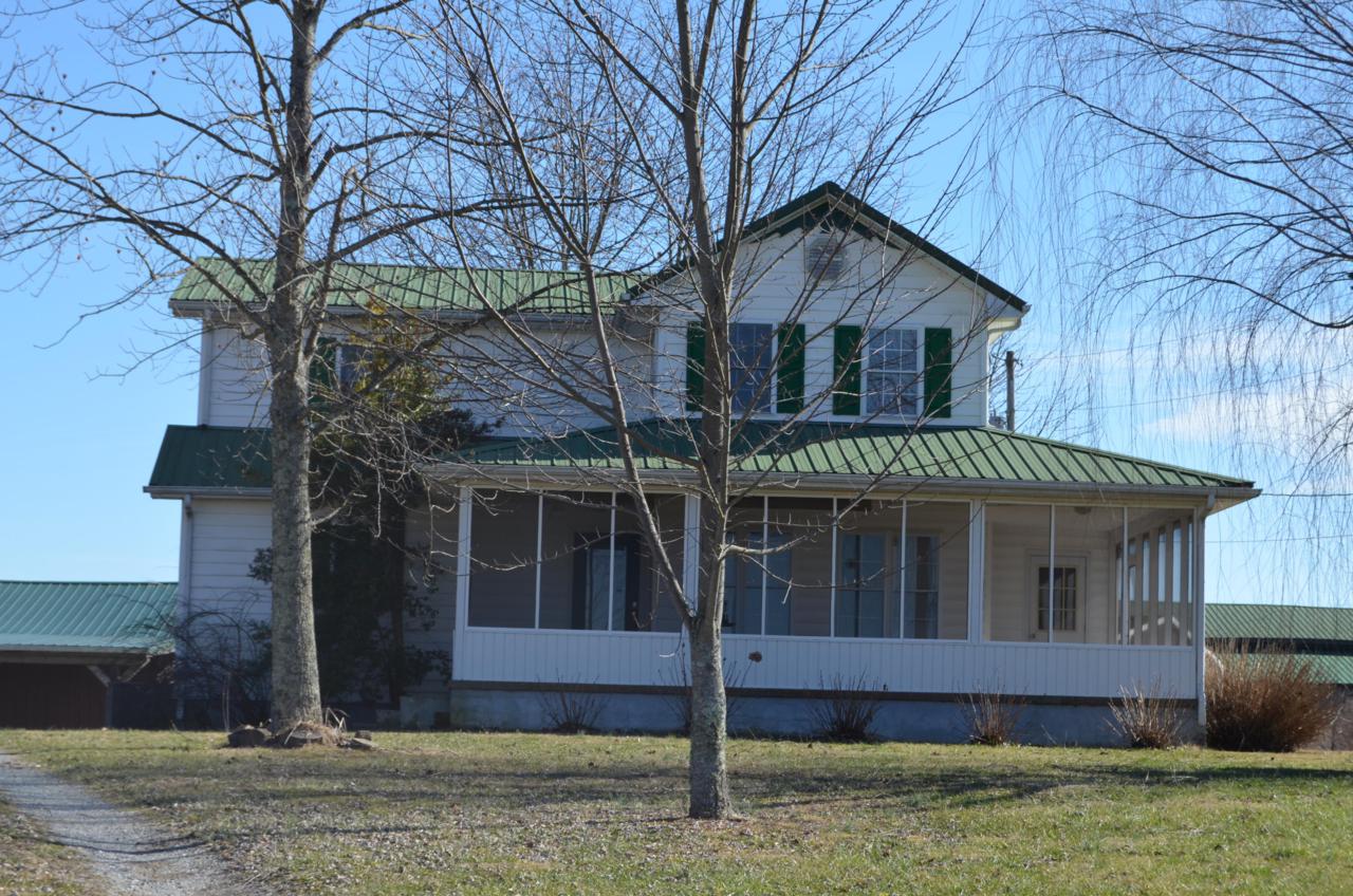 1736 Dripping Springs Rd - Photo 1
