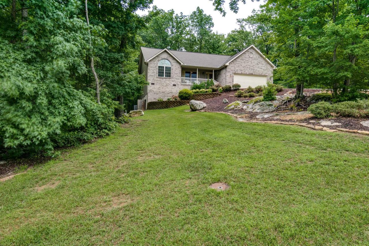 654 Catoosa Blvd - Photo 1