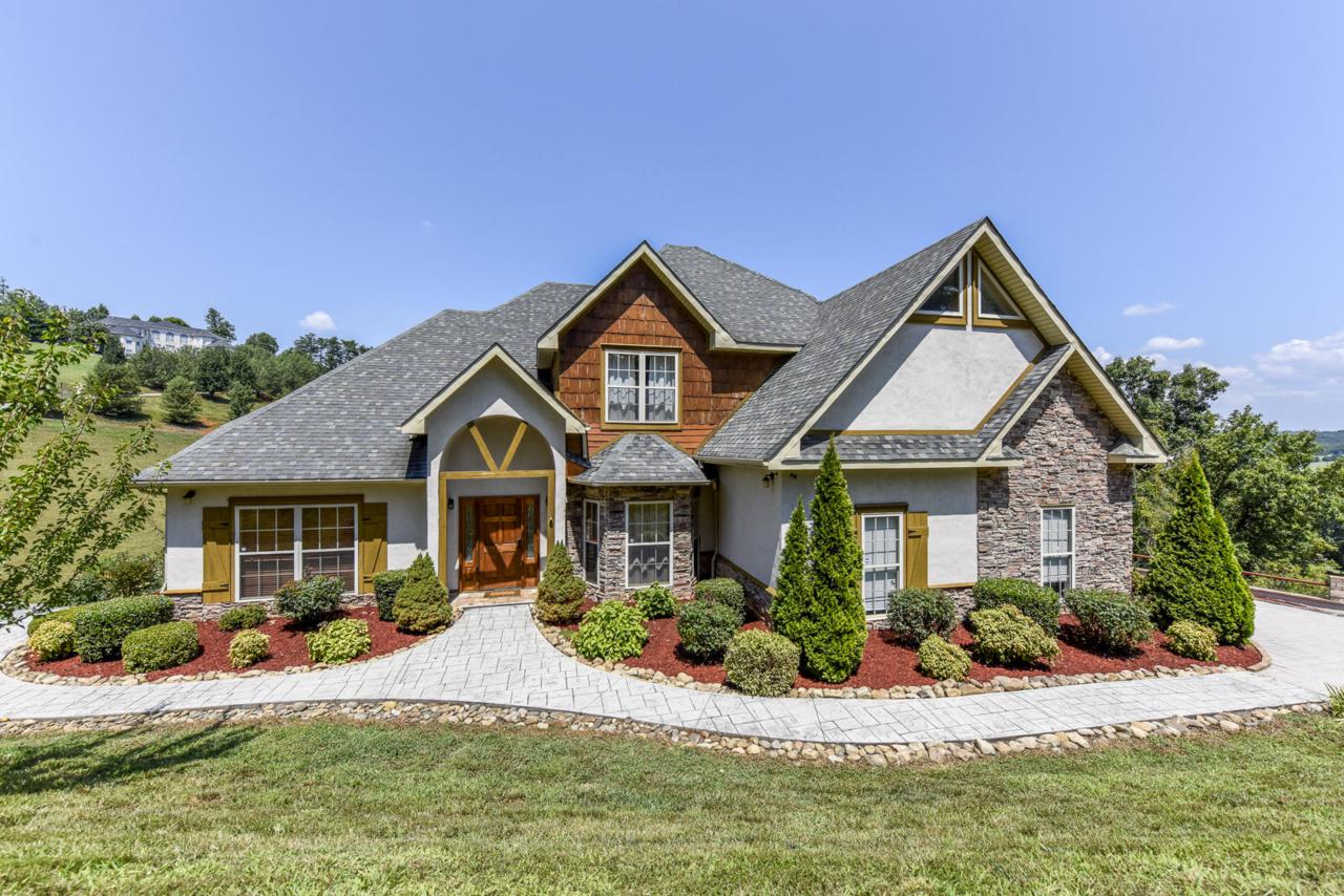 3419 Bentwood Drive - Photo 1