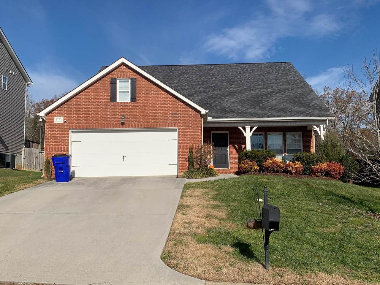 1735 Point Wood Drive - Photo 1
