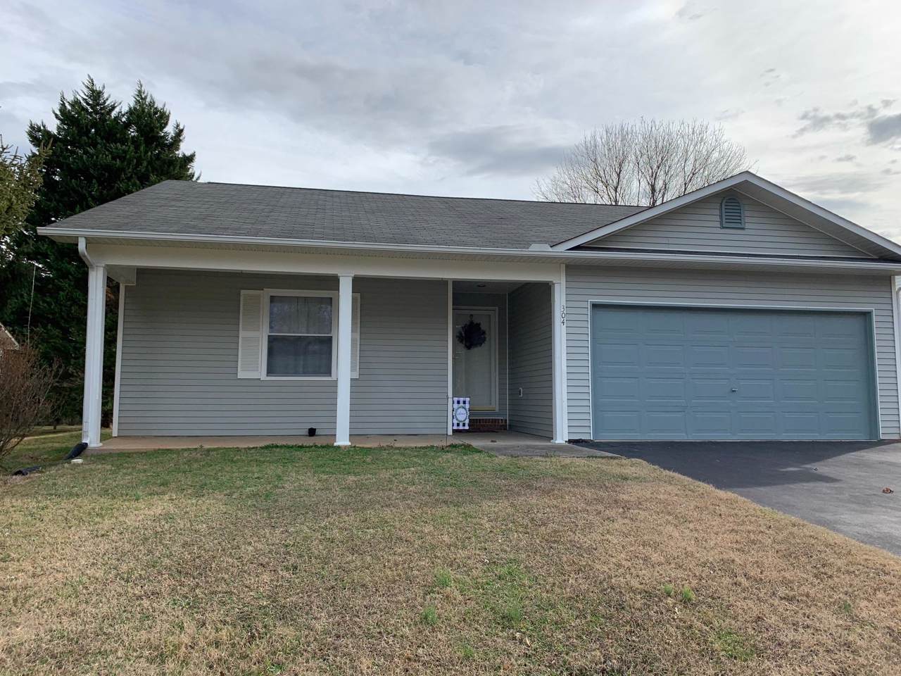 304 Waters Rd - Photo 1