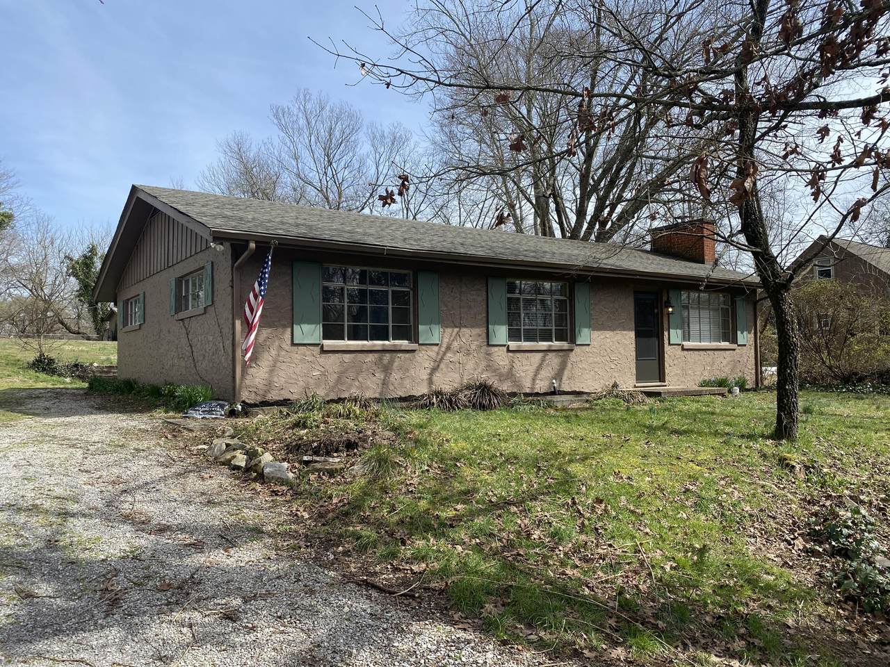 5708 Dogwood Rd - Photo 1