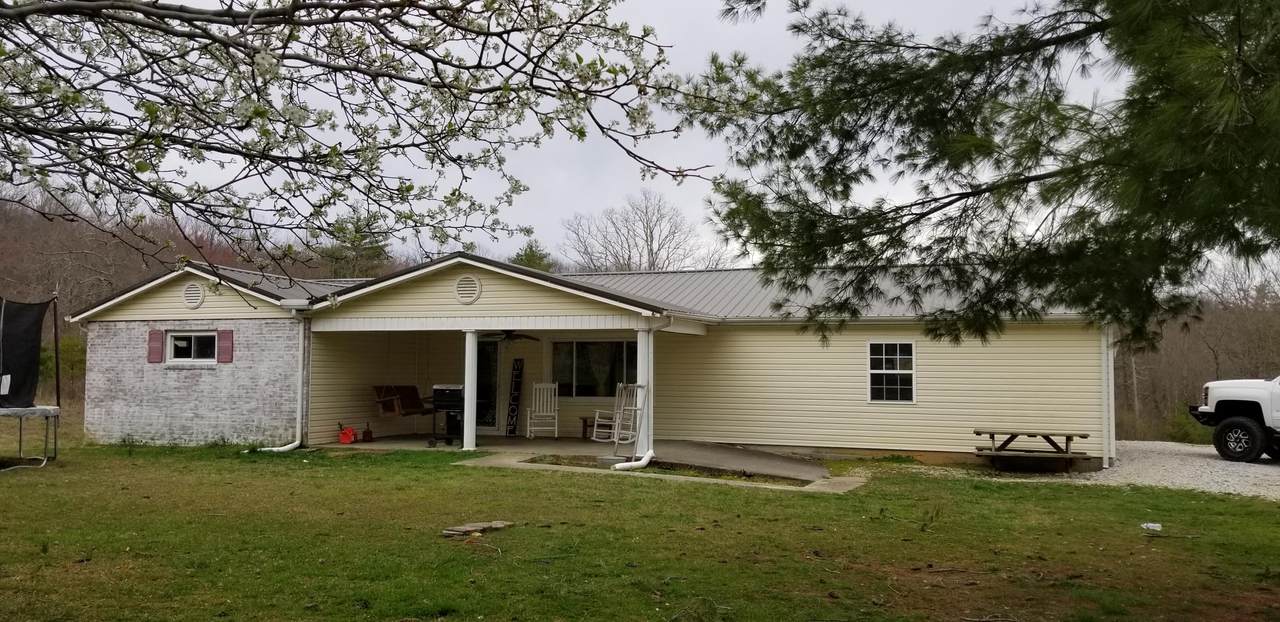 1835 Mountain View Rd - Photo 1