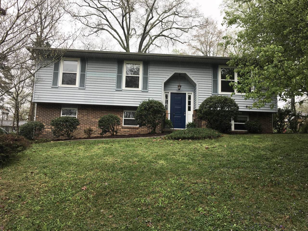 6532 Hunters Glen Drive - Photo 1 6532 Hunters Glen Drive - Photo 1