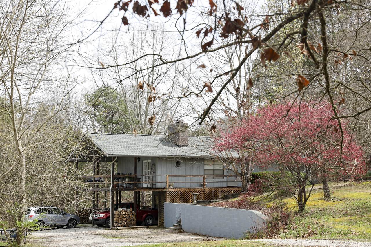 980 Deerwood Drive - Photo 1