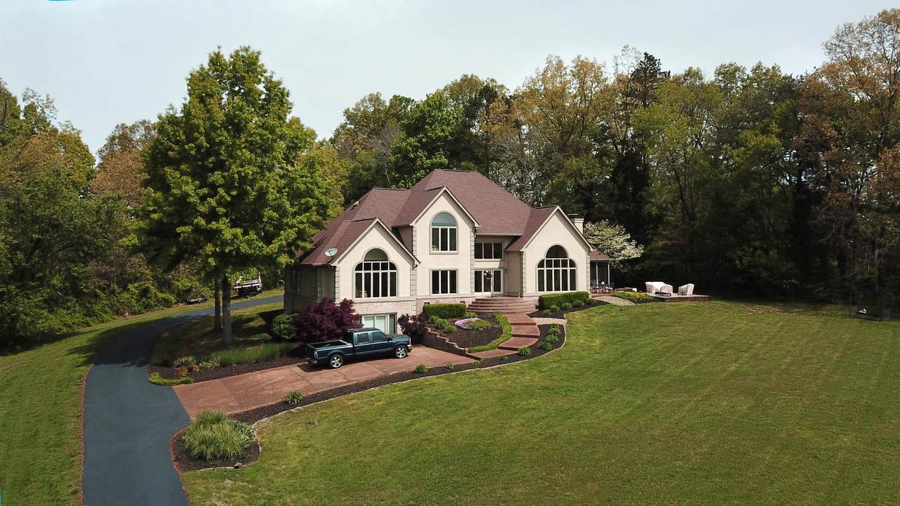 110 Porterfield Gap Rd - Photo 1