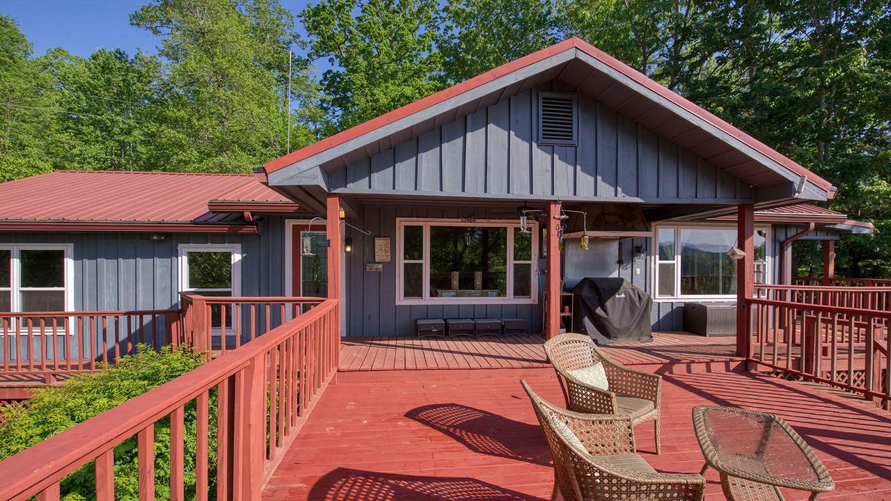 1319 Benton Way - Photo 1 1319 Benton Way - Photo 1