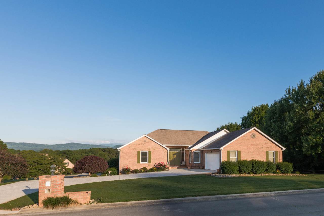 228 Panoscenic Drive - Photo 1