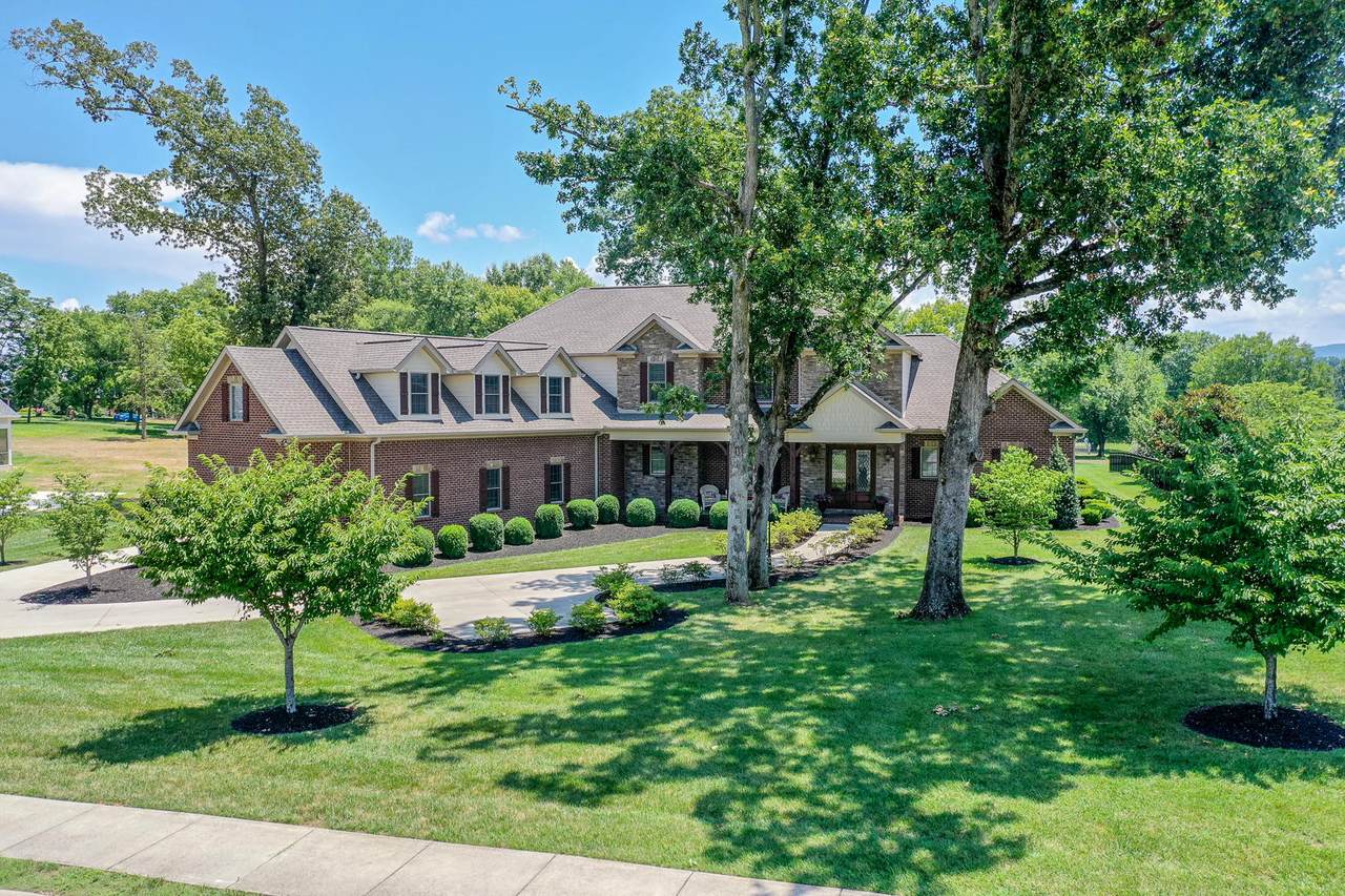 112 Charles Earl Lane - Photo 1