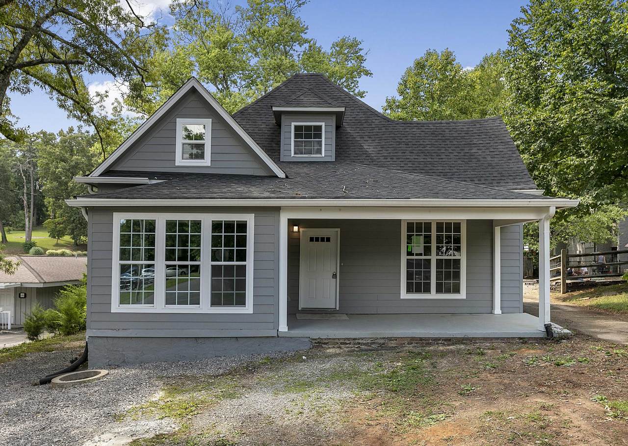 3221 Garden Drive - Photo 1