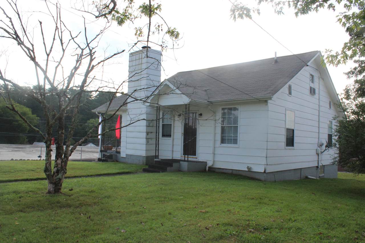 113 Hill St - Photo 1
