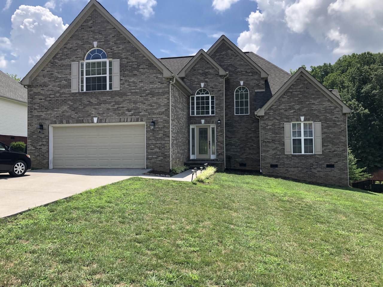 1919 Cascade Falls Lane - Photo 1