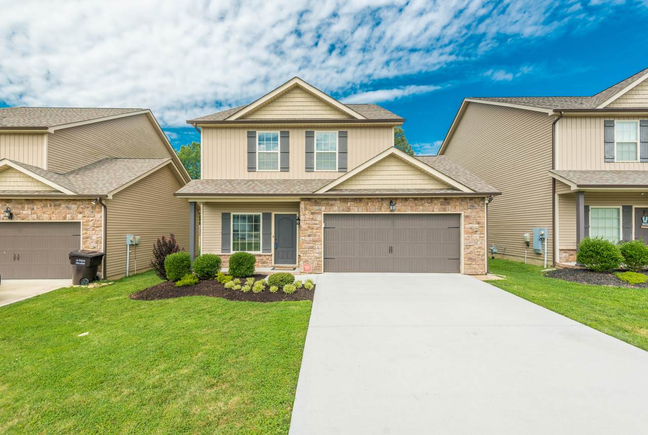 2719 Silent Springs Lane - Photo 1