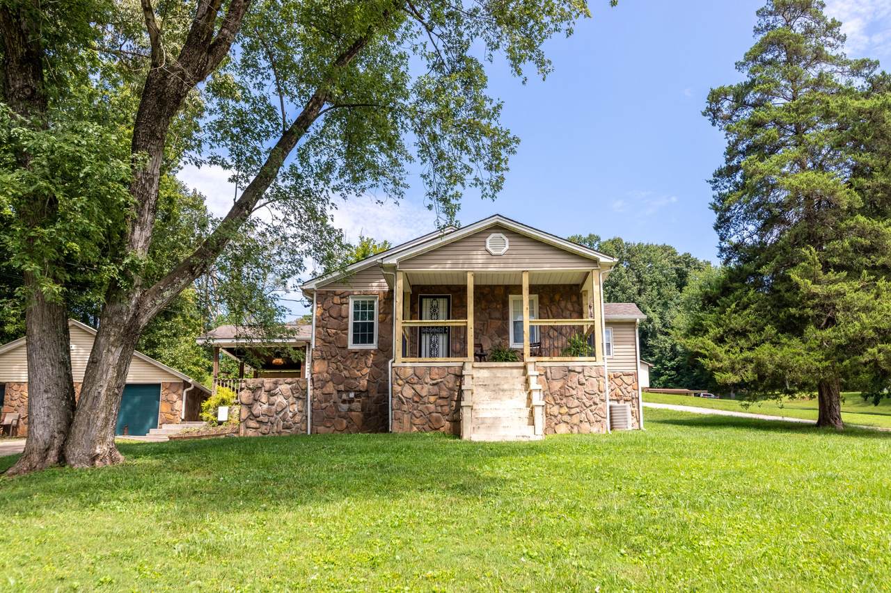 7017 Wilson Drive - Photo 1