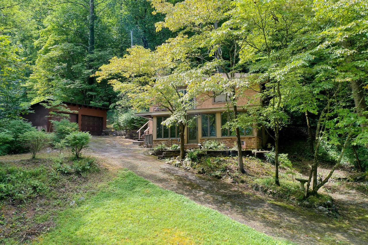 1220 Old Cades Cove Rd - Photo 1