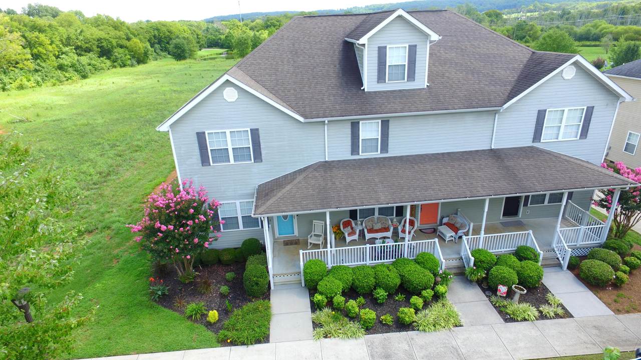 412 Ashbury Circle - Photo 1