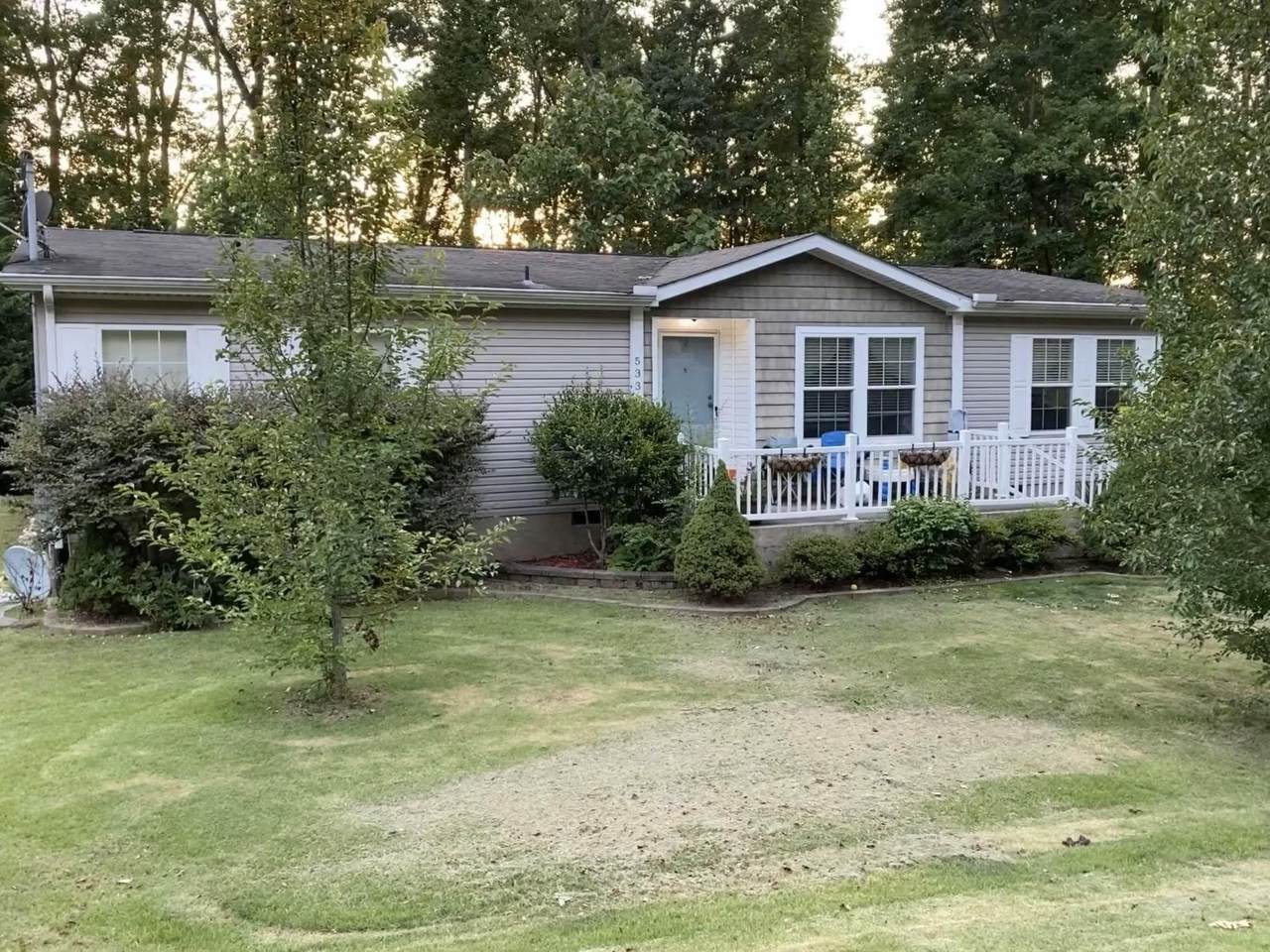 533 Ronald Drive - Photo 1