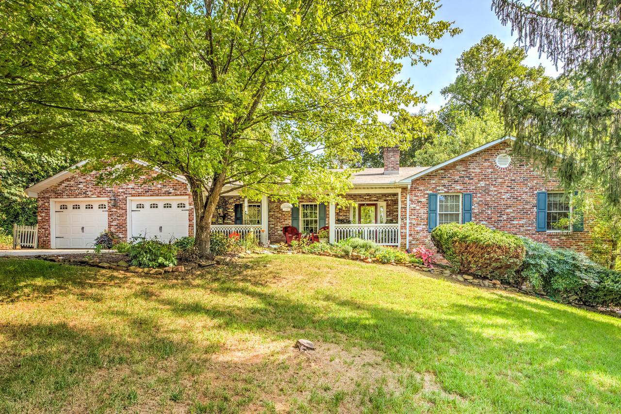 118 Caldwell Drive - Photo 1
