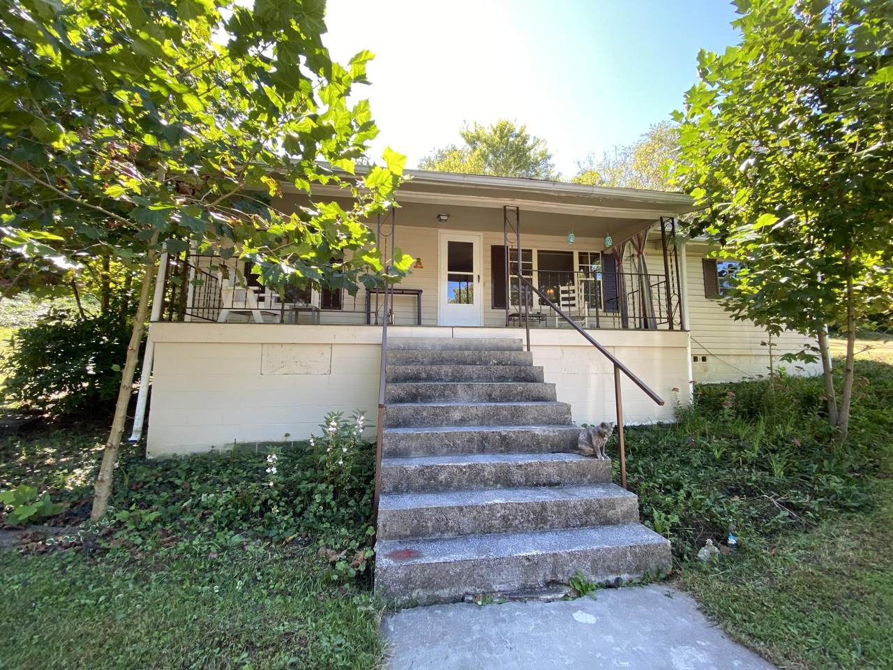 214 Old Fincastle Rd - Photo 1