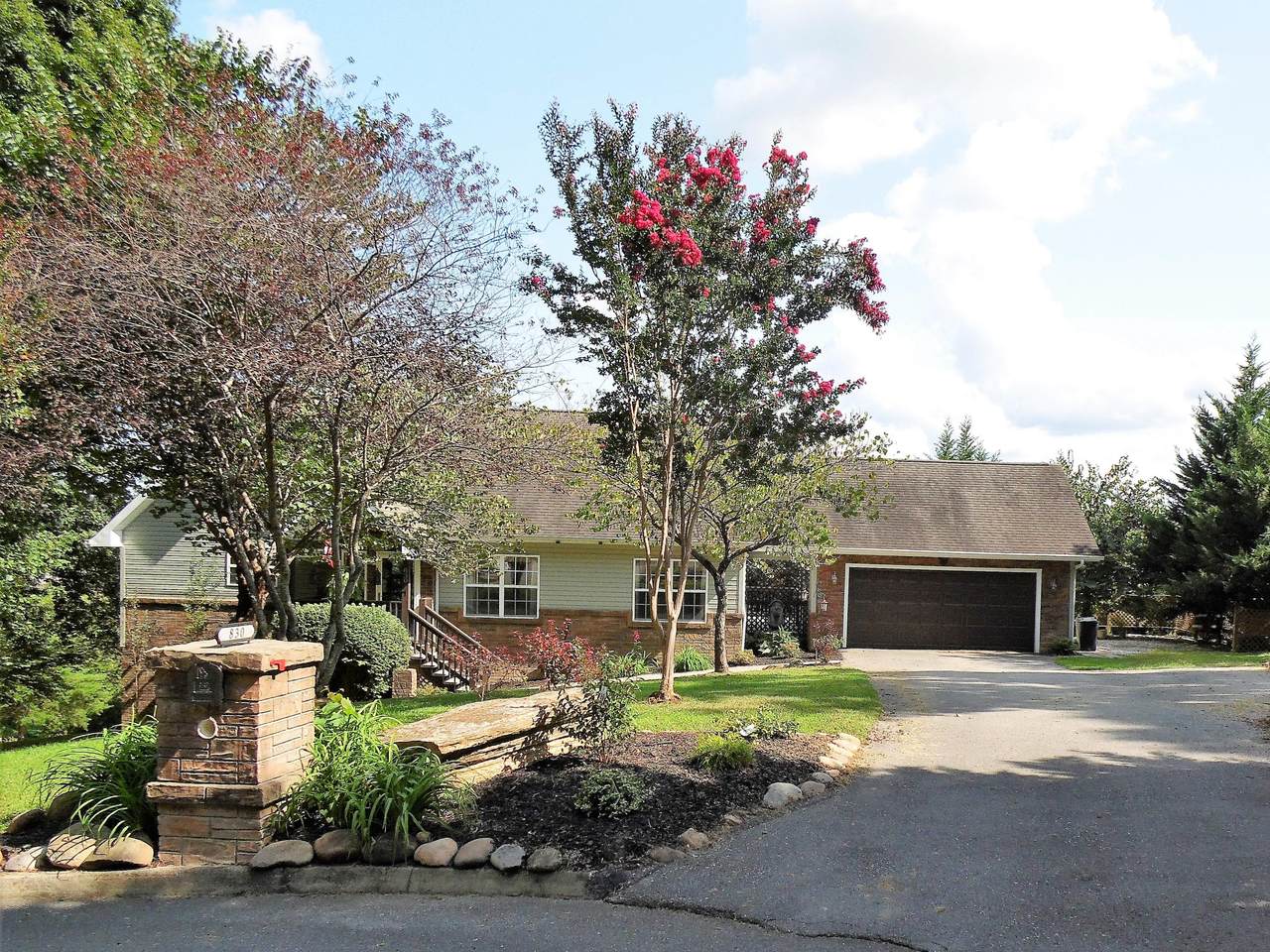 830 Mountain Grove Lane - Photo 1