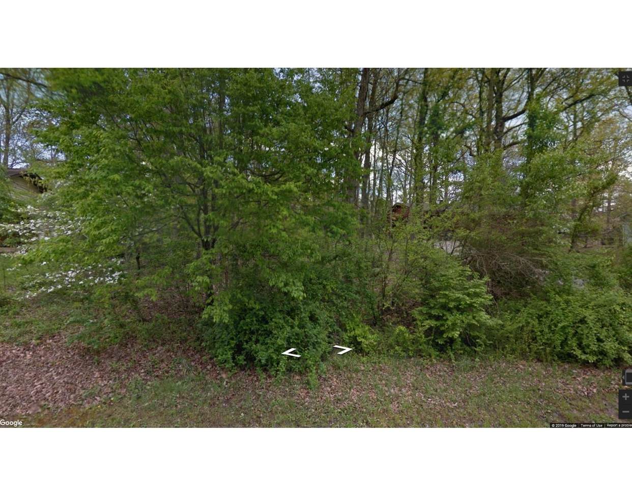154 Lakeshire Drive - Photo 1