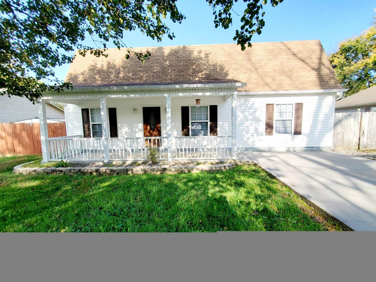 2437 Clark Ave - Photo 1
