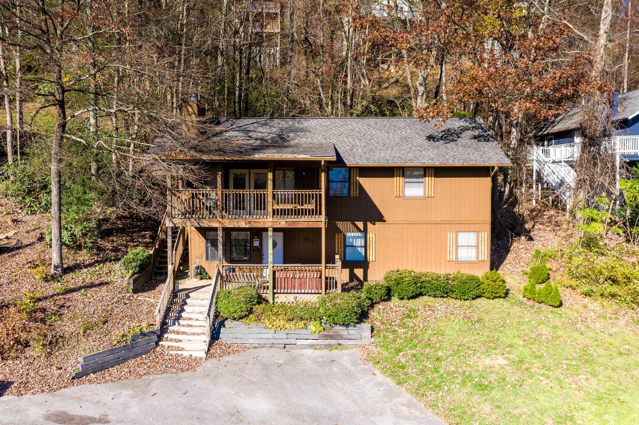 1540 Zurich Drive - Photo 1