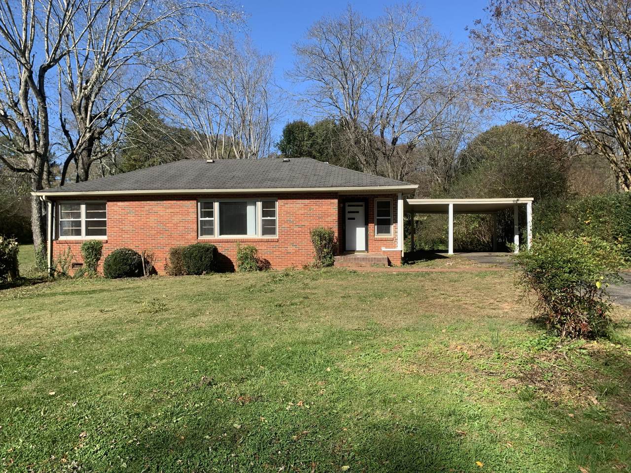 1216 Coosa St - Photo 1