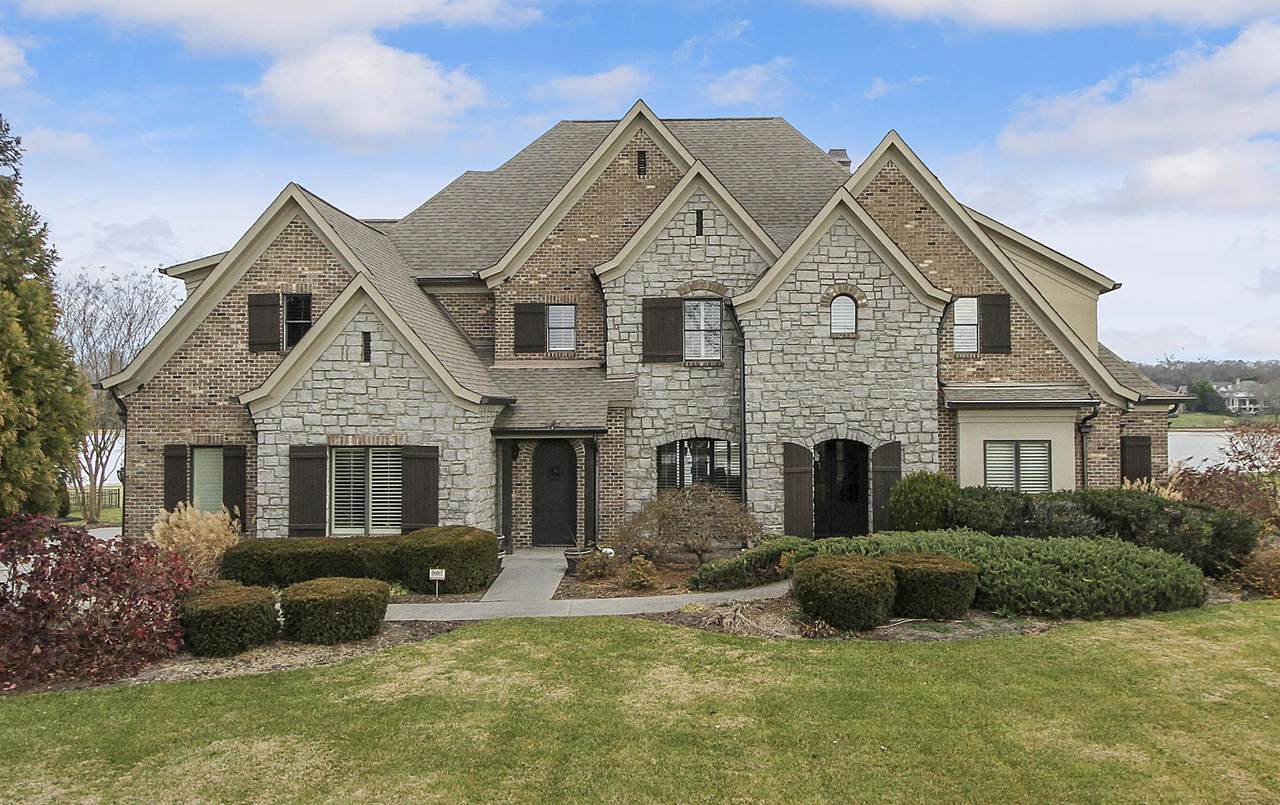 3639 Waterside Way - Photo 1