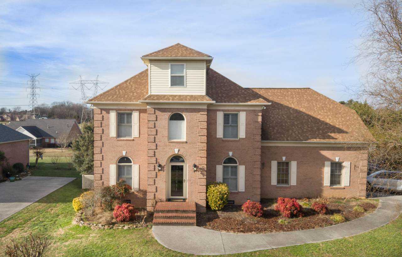 956 Andover Blvd - Photo 1