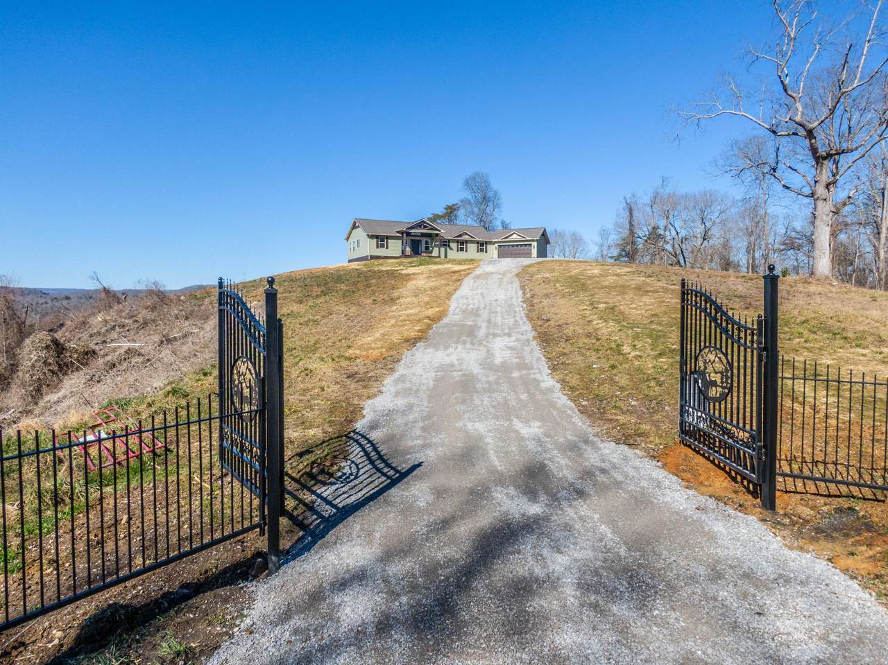 2072 Old Harriman Hwy - Photo 1