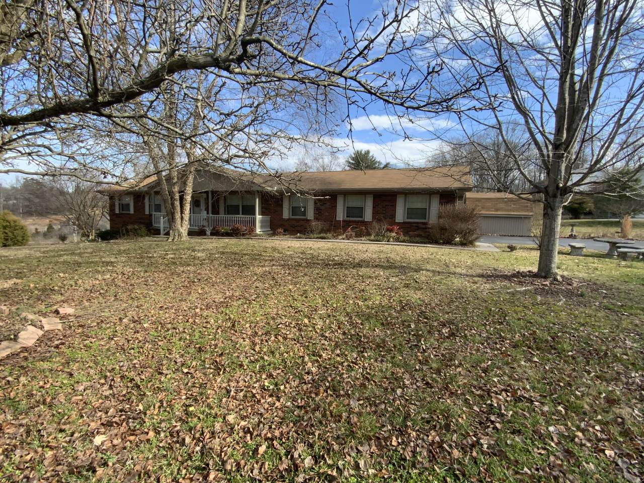 440 Orchard Knob Rd - Photo 1