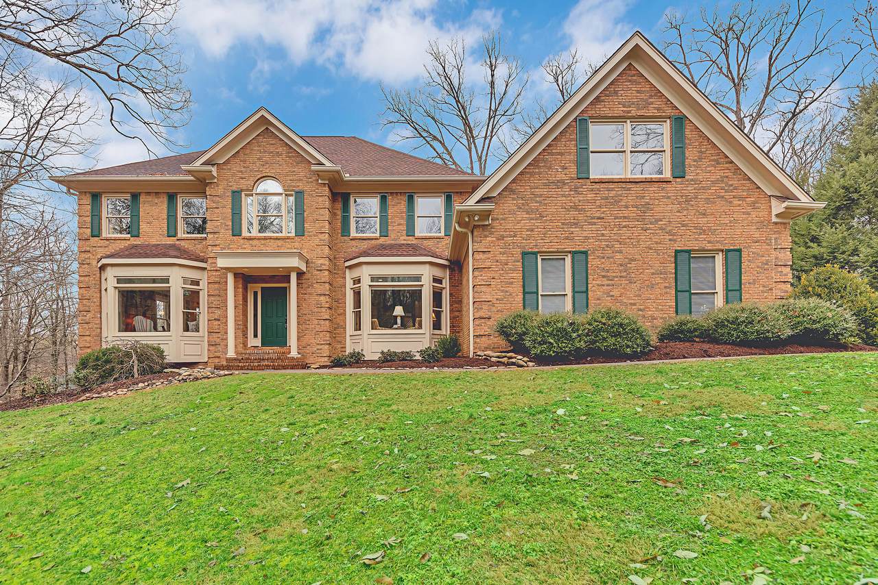 11221 Oak Hollow Rd - Photo 1