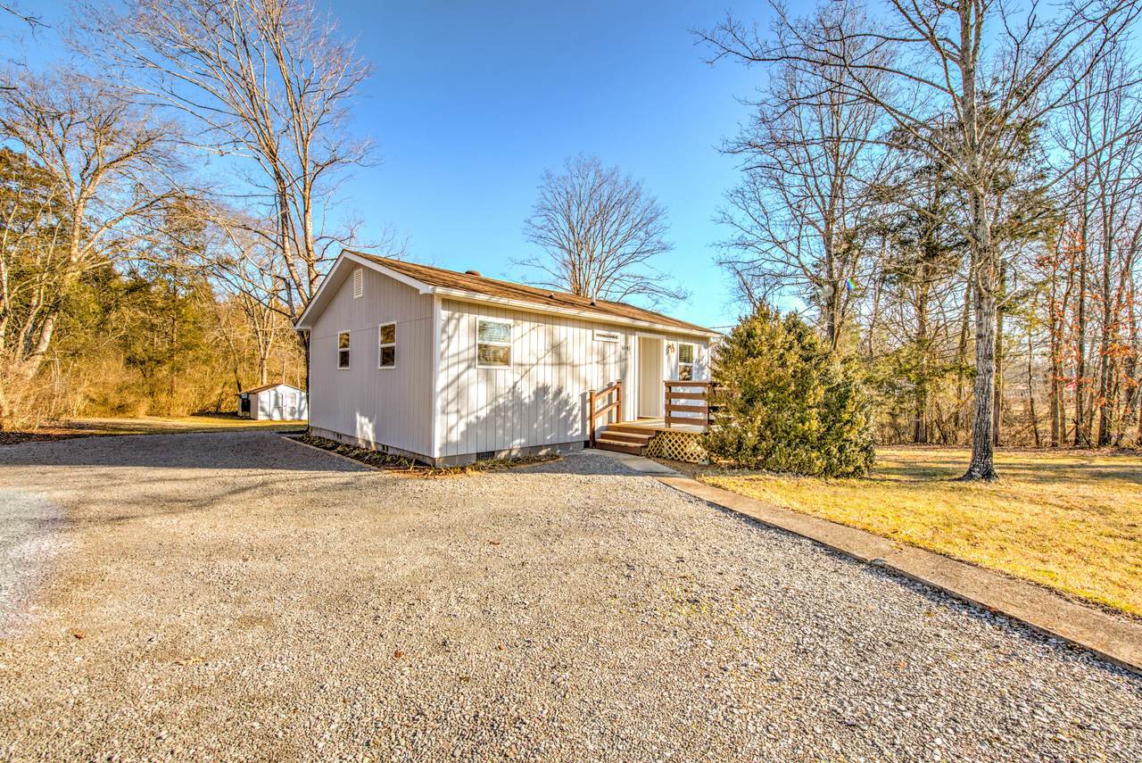 1041 Mccall Lane - Photo 1