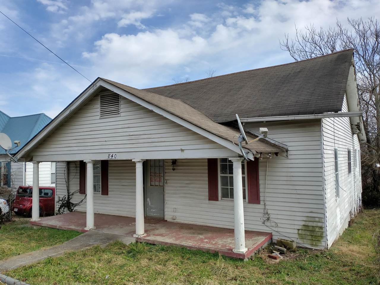 840 Virginia Ave - Photo 1