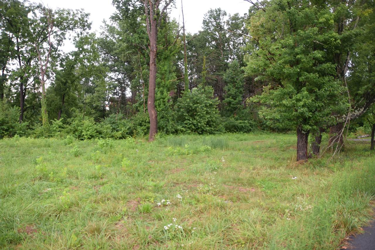 404 Popular Lane - Photo 1