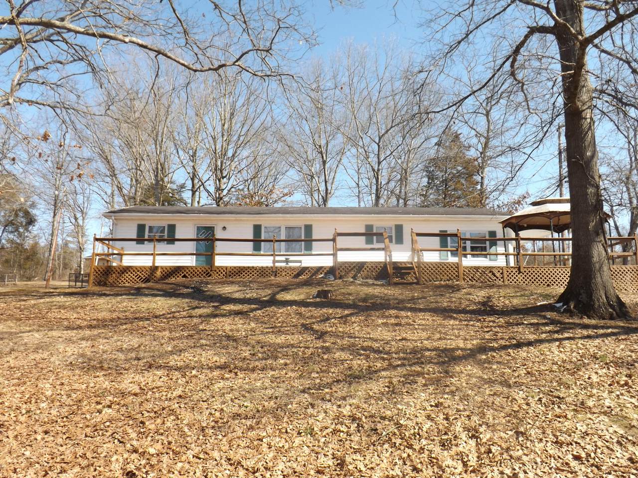 139 Lancaster St - Photo 1