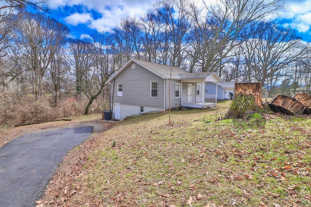 5601 Cedar Heights Rd - Photo 1