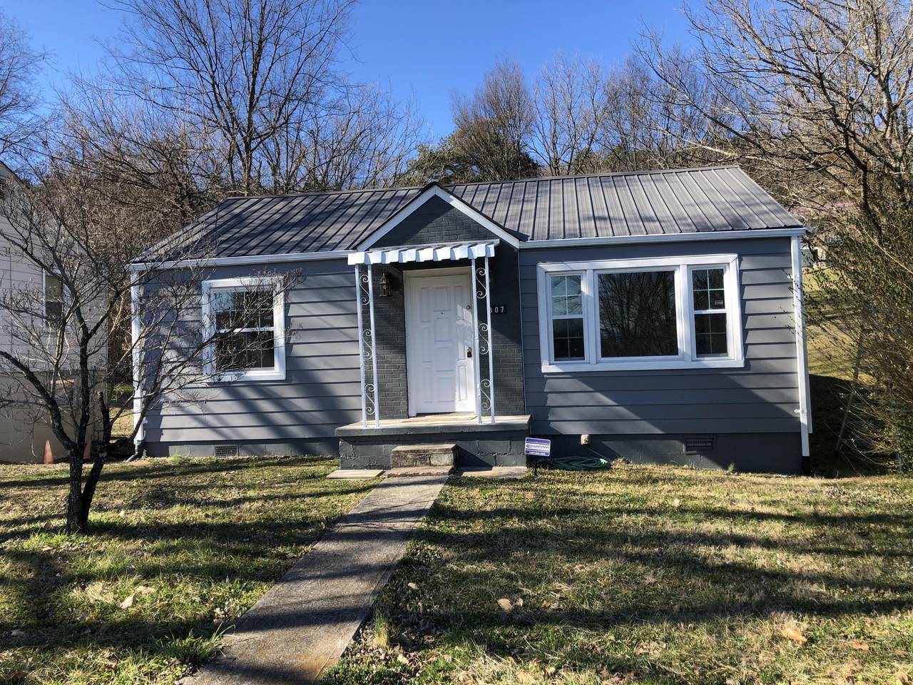 307 Chickamauga Ave - Photo 1