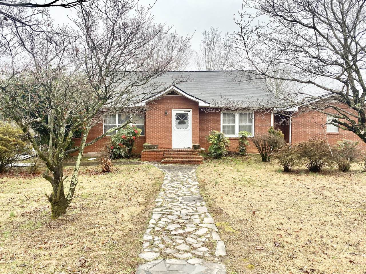 5718 Old Tazewell Pike - Photo 1