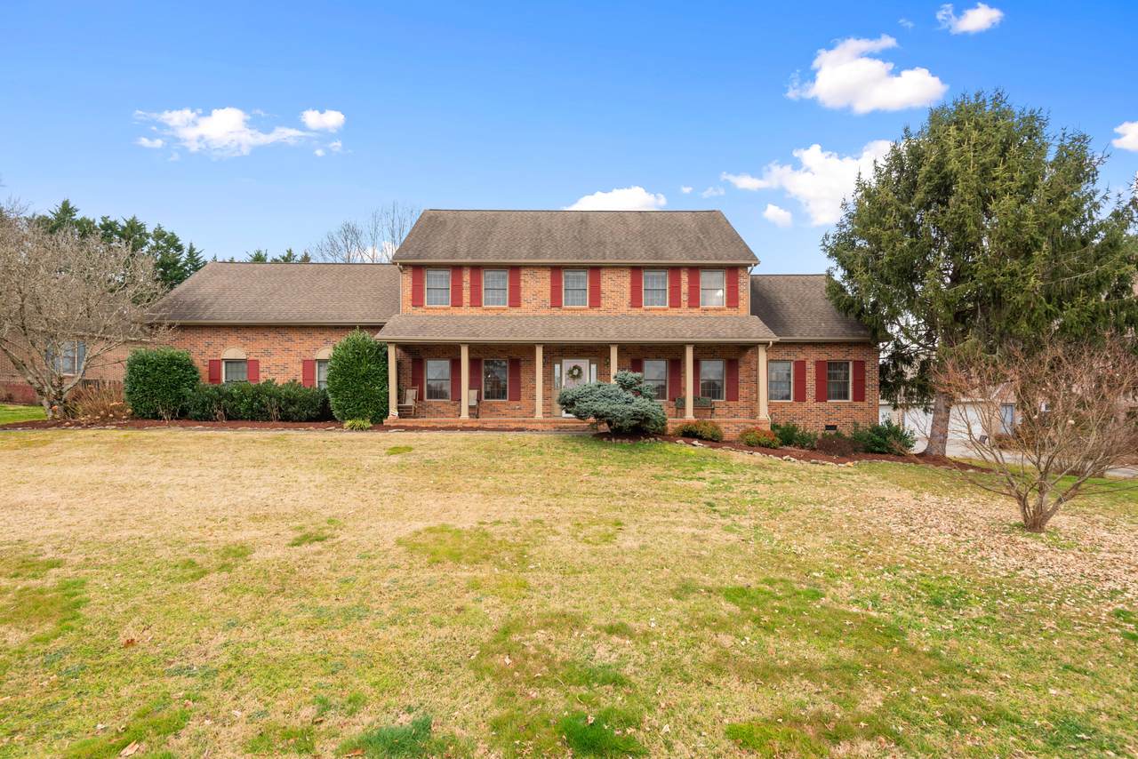6909 Mount Royal Blvd - Photo 1